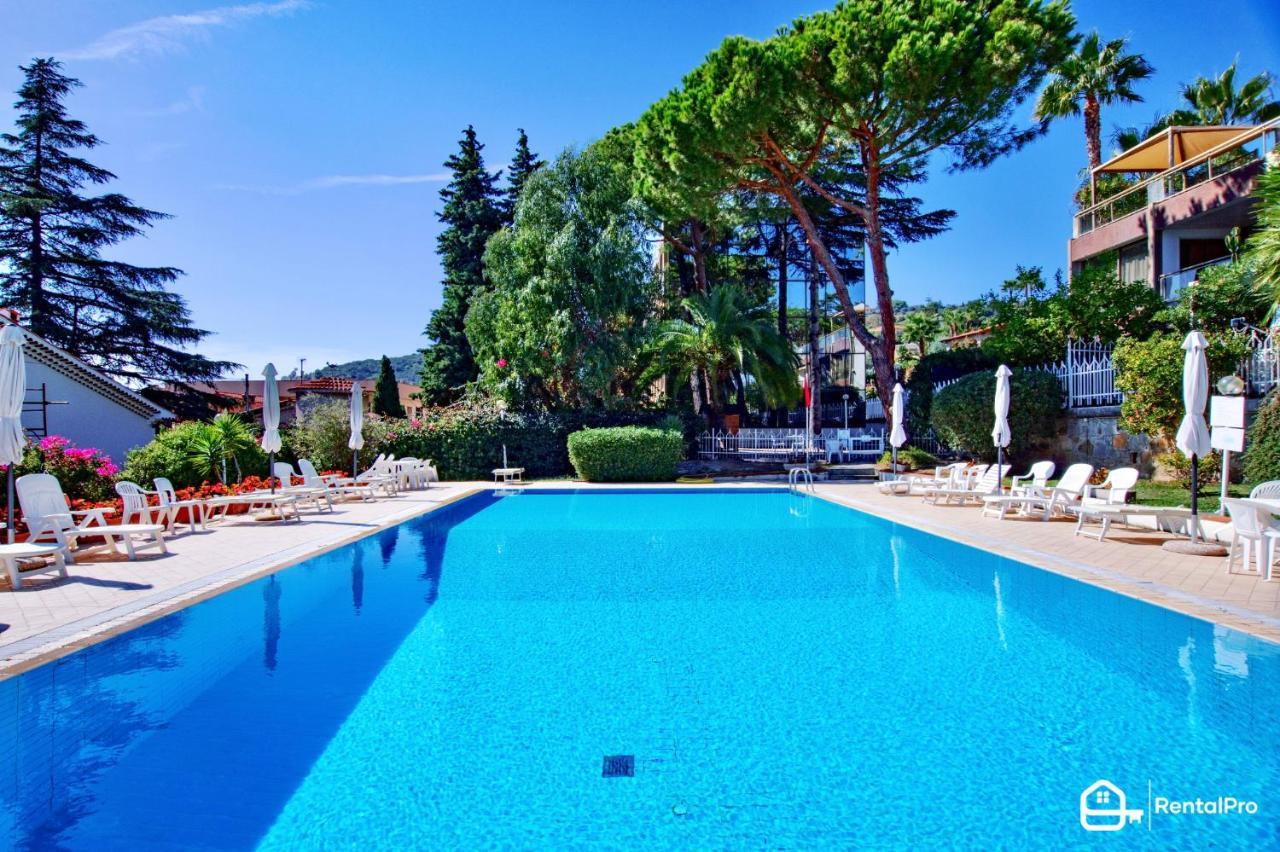 Apartament Free Parking-Sea View, With Pool & Garden San Remo Zewnętrze zdjęcie